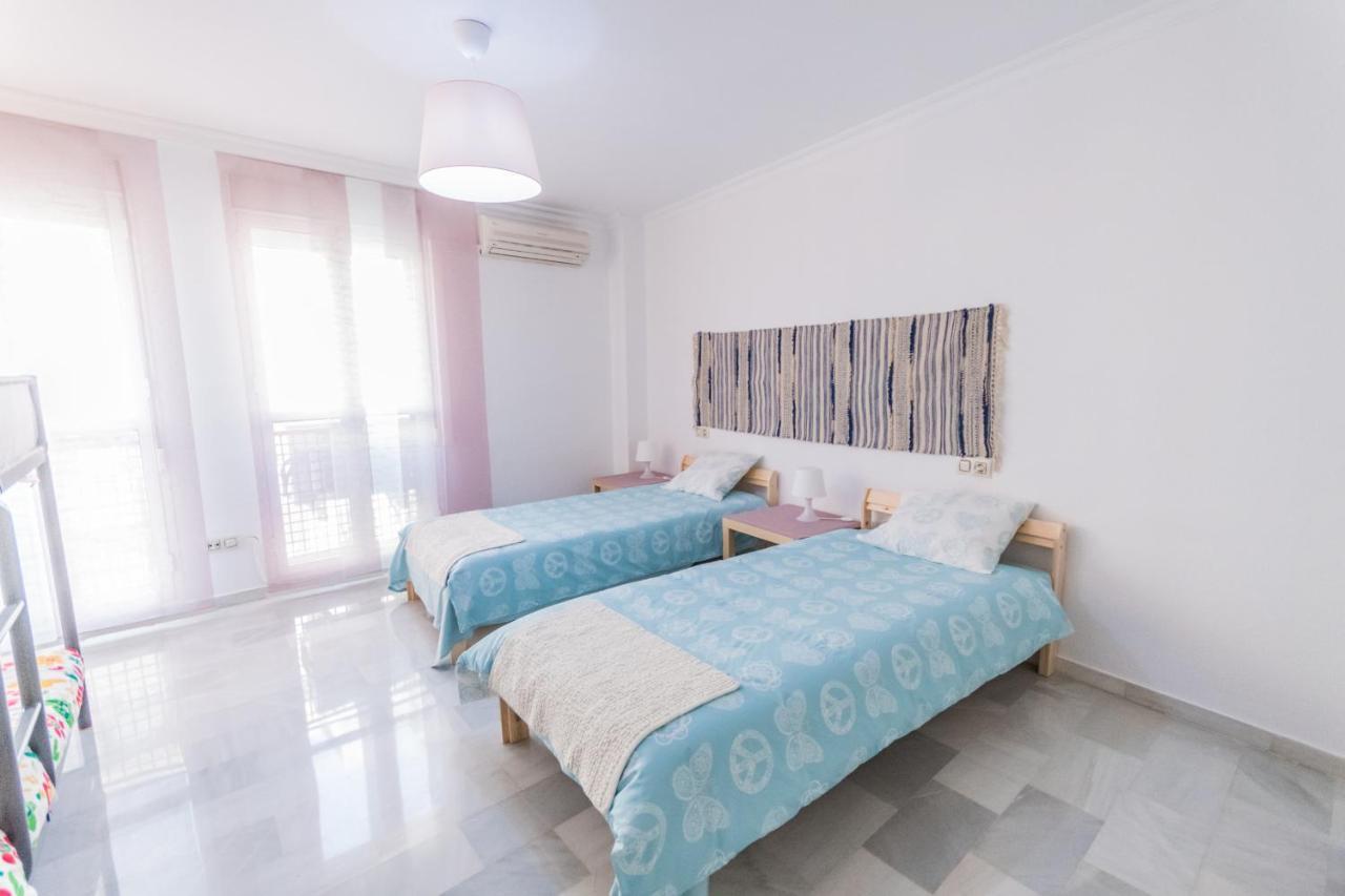 Apartamento Cubo's Apartamento Origen del Sur&Free Parking Málaga Exterior foto